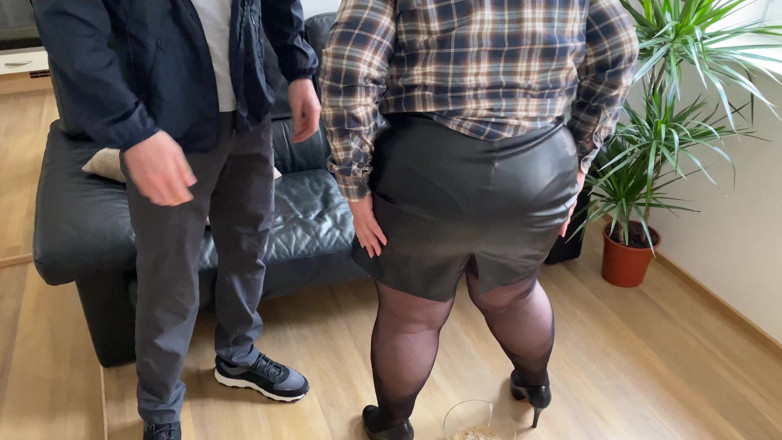 OurFetishLife: Våta trosor av svärmors håriga fitta är varje svärsons dröm