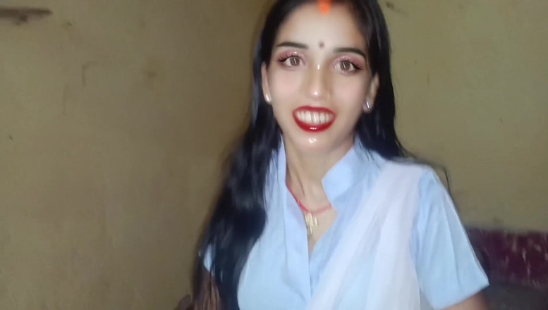 Kumari sushma: Pertama kali teman wanita comel India berkongkek di luar