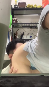 Memerah susu susu banyak banget