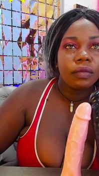 Prsatá Latina Creampie dildo masturbace