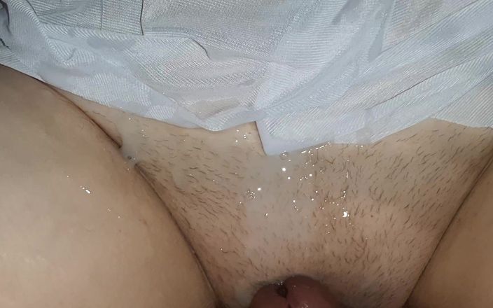 Vik_All: मेरी सेक्सी सौतेली मम्मी को चोदा।