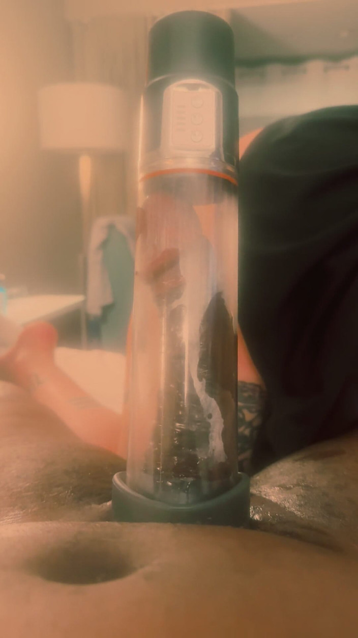 SquashDaddy: Pomper, twerk, sucer, baiser et éjaculer