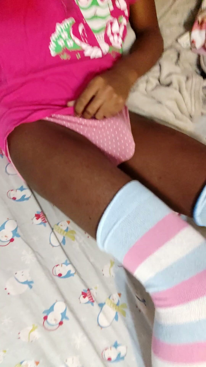 PawgrammerSocks: Black Femboy Shows You His Panties Bulge and Ass