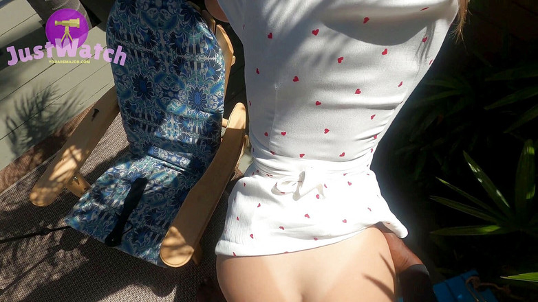 Katie Diggs: 나는 그가 나를 밖으로 데려다 주면 좋아해