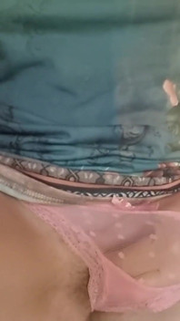 Sexy blondýnka si třela kundičku Untill She Orgasms