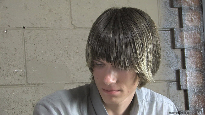 Teach Twinks: Glory Hole Leads to Glorious Facial