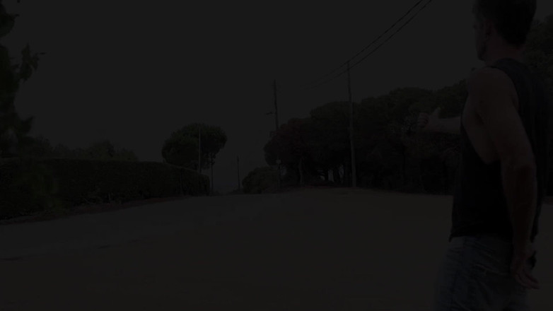 Magia Rosa: O motorista nudista me leva quando eu estava pegando carona....