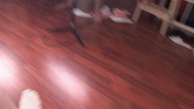 Teen Core Club: Jocelyn är en söt tonåring som blev lurad i detta gängknull...