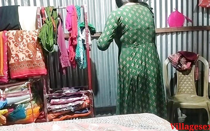 Villagesex91: Indiana foi fodida em churidar verde por seu marido que...