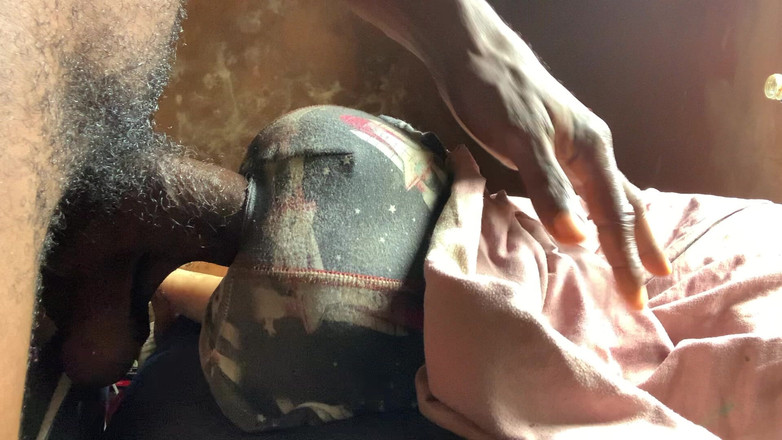 Bangcum8: Ngentot si pelacur jalang xvideos yang super sempit