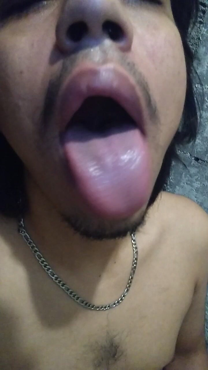 AlexAlejandro13: Alleine auf die Toilette gehen