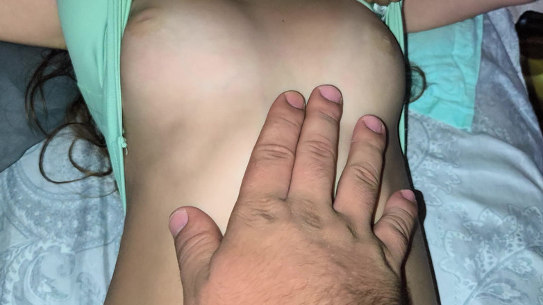 Blondasexy00: Il fratellastro dà le mie mutandine e si masturba la...