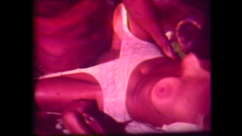 The Unforgettable: Cris Ve John Onu Siktir Et