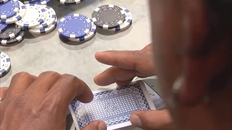 Hefburg: Gangbang pelajar berambut perang dengan rakan sebilik banyak zakar, dubur...