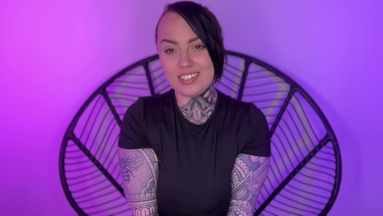 Miss Valentina: Giganta la humillación