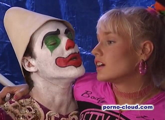 Porno Cloud: Clowns ficken besser