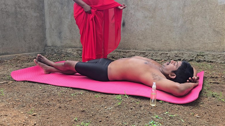 Beauty7Angels: भारतीय साड़ी लंड सफाई milf(चोदने लायक मम्मी) की जोरदार चुदाई 69 बॉस के बड़े लंड के साथ जोरदार चुदाई