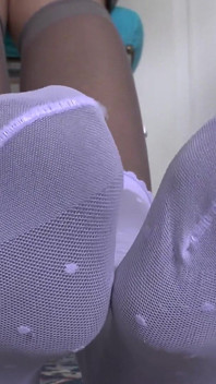 capo con tre calze, entrare nell'umore giusto per l'incontro, orgasmo rovinato e leccare, POV, JOI