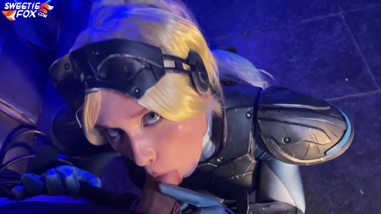 Sweetie Fox: Horny Nova from Starcraft sucks cock and swallows cum