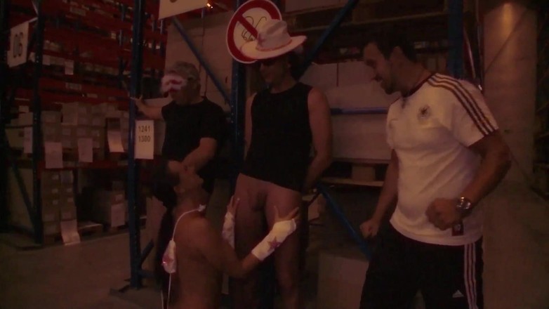 Purzel Official: 완벽한 오르가즘으로 잃어버린 - 챕터 #04