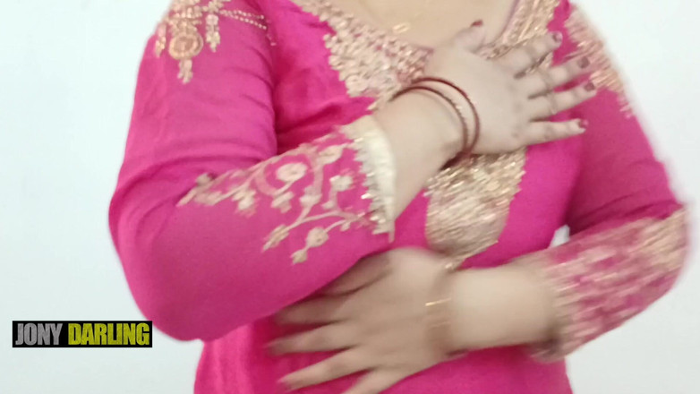 Jony Darling: Pakistano punjabi India 