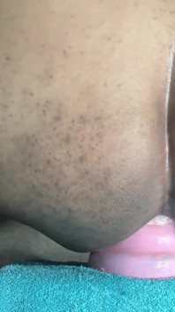 Xl Butt Plug ničí můj zadek