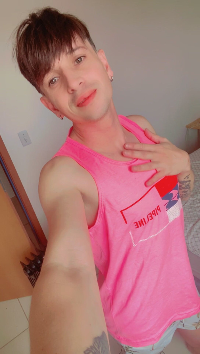 Olyvergay: Get Ready with Me to Go to the Bakery