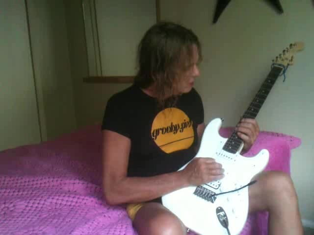 Lizzy Yum vintage and behind the scenes interviews: Lizzy yum cổ điển và đằng sau hậu trường 15