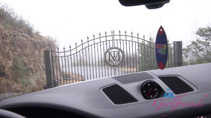 ATK Girlfriends: Vezmete si Summer na prozkoumání na celý den