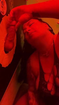 La Polla Infiel Explota En El Gloryhole