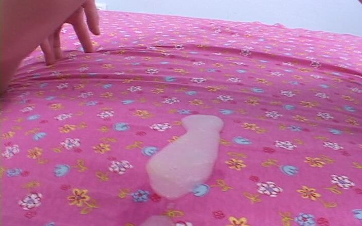 Nikky Thorne's Amateur Teen Casting: Une jeune amatrice adorable se fait auditionner pour la première...