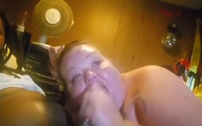 Kimmywetwet: Halsmonster ger den slarviga toppy