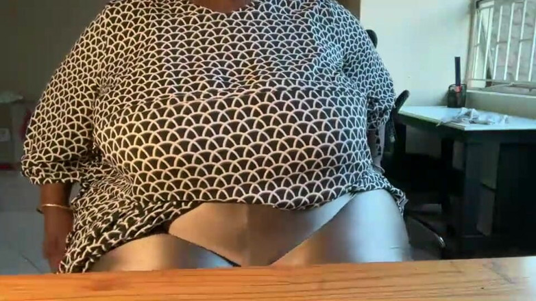 Legendary Booty Overdose: Ebony Stepaunty Vibrator Play and Moaning Fetish
