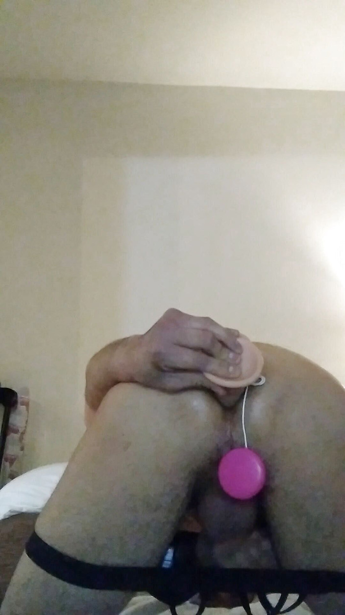 Nathan James: Игрушка для задницы