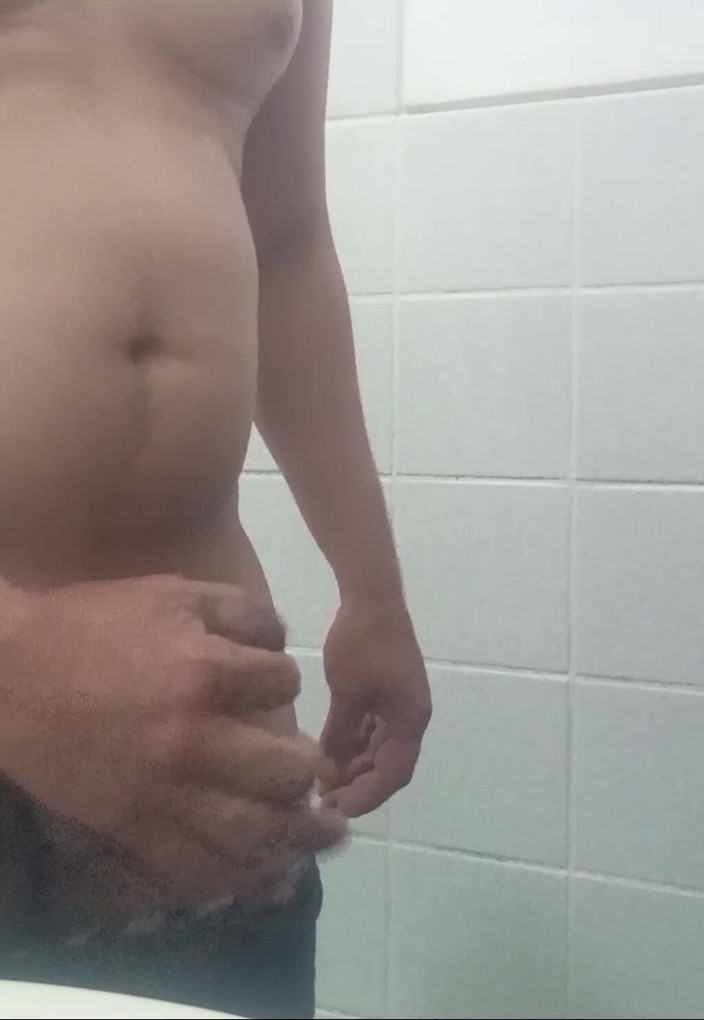Oscar cor: Descarga do leite acumulado