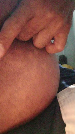 Mon anus est toujours vierge et sexy