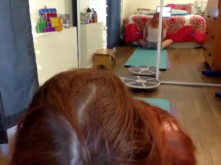 Flexilady: Flexible Babe