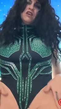 Hela Giantess Rampage
