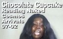 Cosmos naked readers: Cupcake di cioccolato che legge nudo Gli arrivi del cosmo