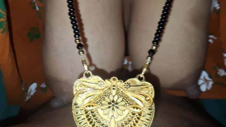 Busty Banuu: La tettona banuu viene scopata con il suo patrigno