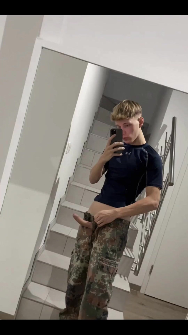 See How I Stretch (Jaay Jakob)