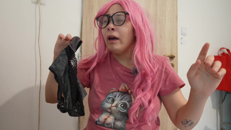 AmayaMori: Im Sniffing My Panties and Sneezing.
