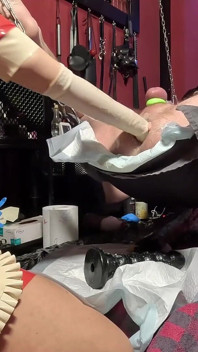 Adelina Noir Fisting and Toying Rafaello in the Sling