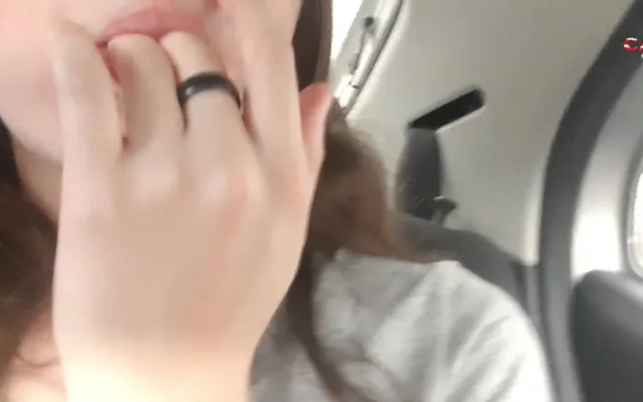 Kndy Kmille: Horny Teen Masturbates in Real Public Uber