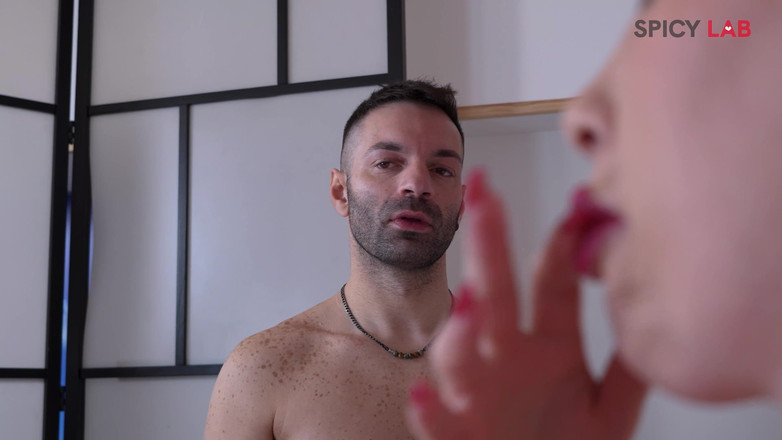 Spicy Lab Production: Šéf využije zkoušky