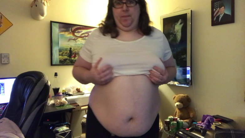 Moobdood: Enge bluse