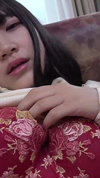 Hana Himesaki - petite amante à gros nichons