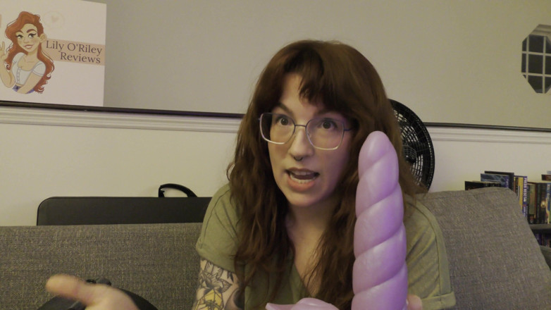 Lily O'Riley: NSFW Review of Motorbunny's Mystiker-Zubehör