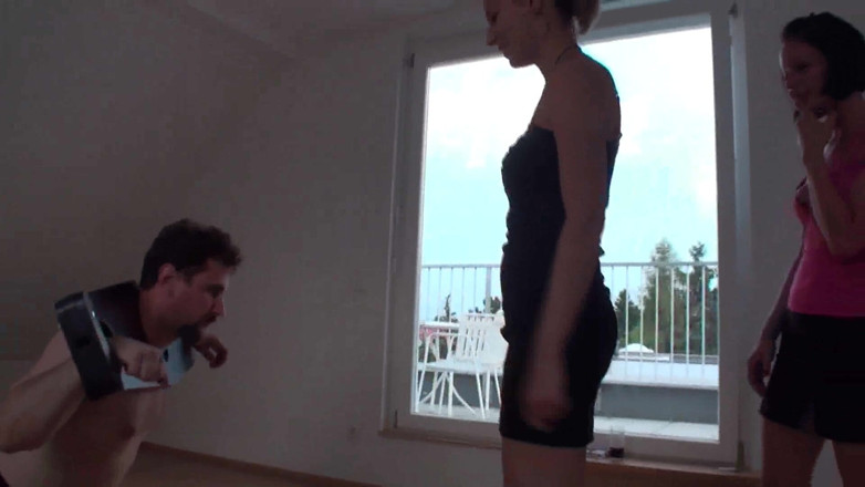 Femdom Austria: Yvonne and Alida enjoy slapping him