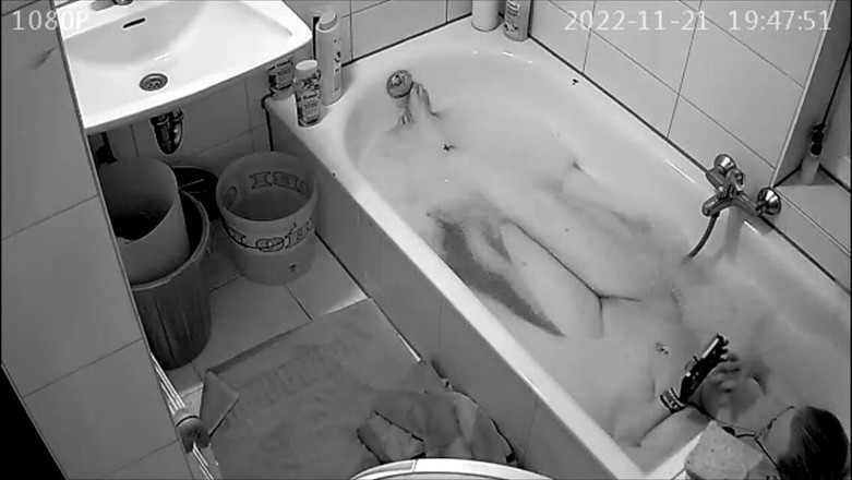 KittieNoOne: Beccati in bagno